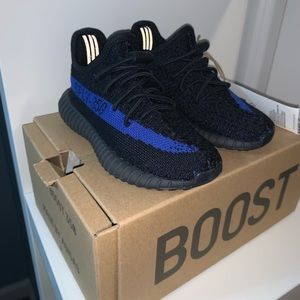 Toddler yeezy 7k